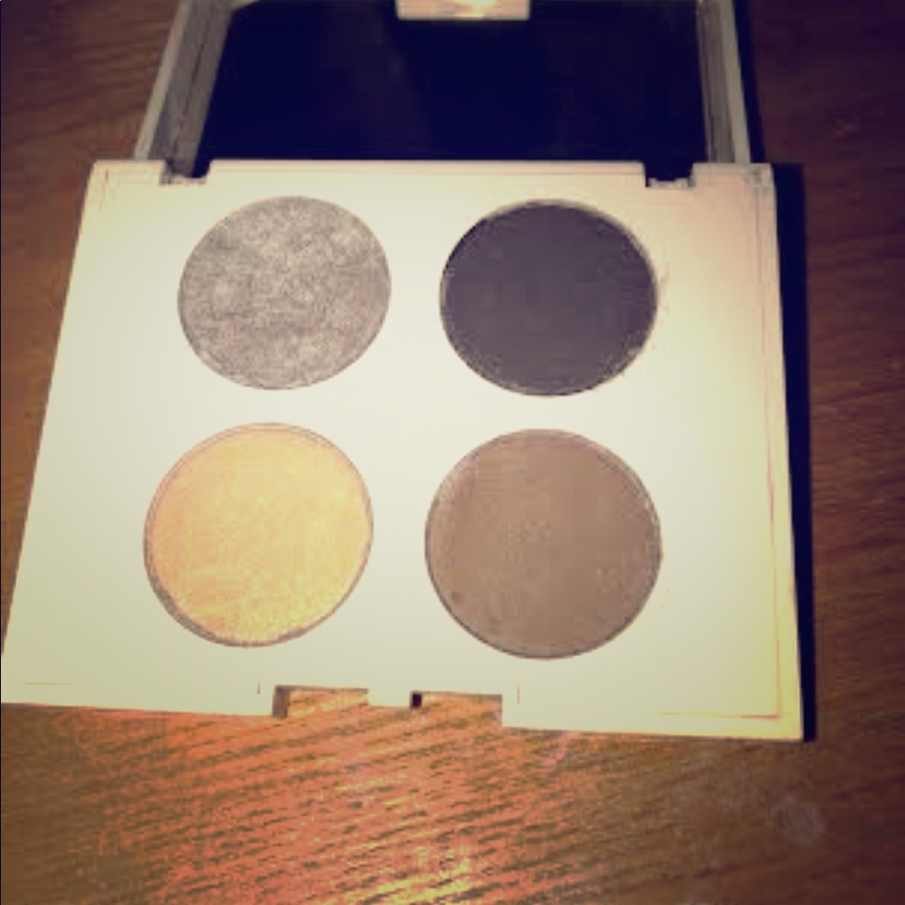 Zang Toi amazing cosmetics new eye shadow palette